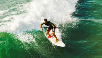 JJB竞技宝-马竞深情告别雷尼尔多，祝愿未来挑战再创辉煌
